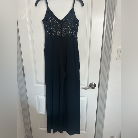 Eliza J Sequin Embellished Jumpsuit Wide Leg Black size 4 holiday contemporary - Picture 9 of 10